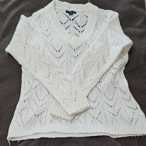 American Eagle Outfitters Cream V-Neck Sweater